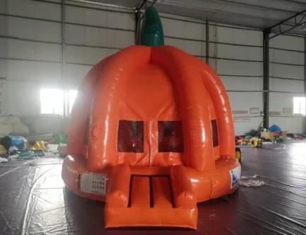 Jack-O-Lantern Bounce House (13L 13W 13T)